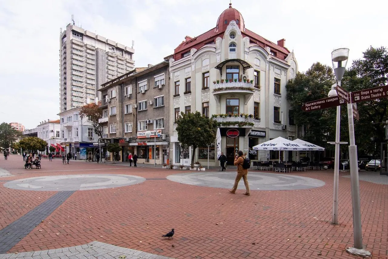 Top Location In Center And Paid Parking Varna Bulgaria